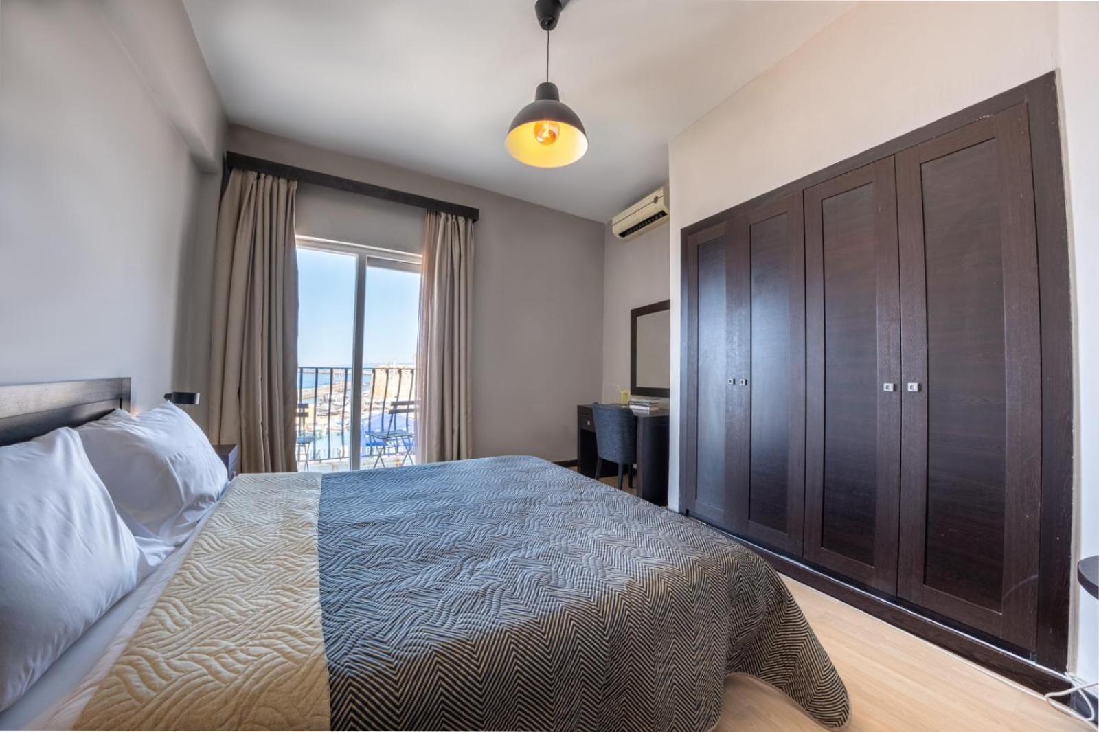 Kyrenia British Harbour Hotel Exterior foto