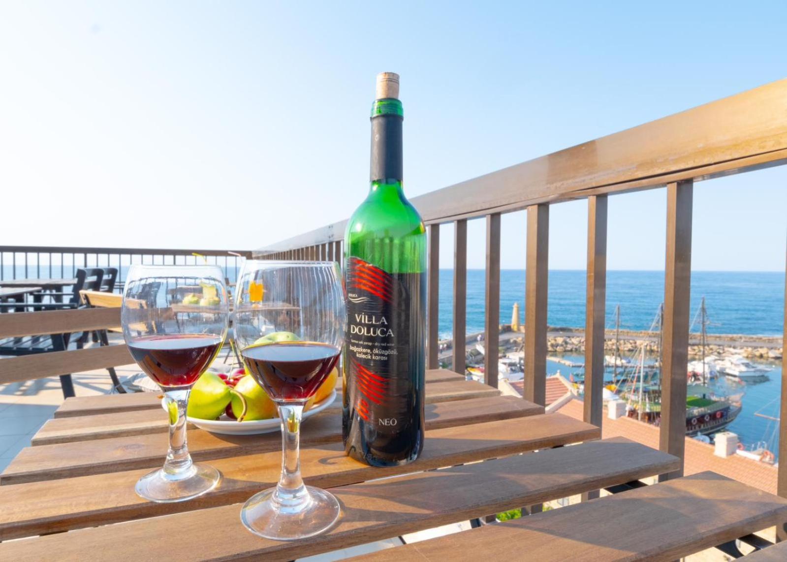 Kyrenia British Harbour Hotel Exterior foto