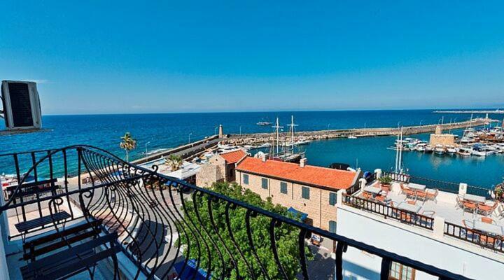 Kyrenia British Harbour Hotel Exterior foto